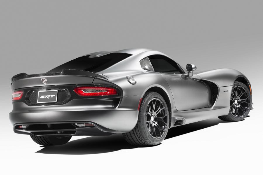  Dodge Viper GTS Time Attack Carbon Special Edition 2014 года  (фото 2 из 6)